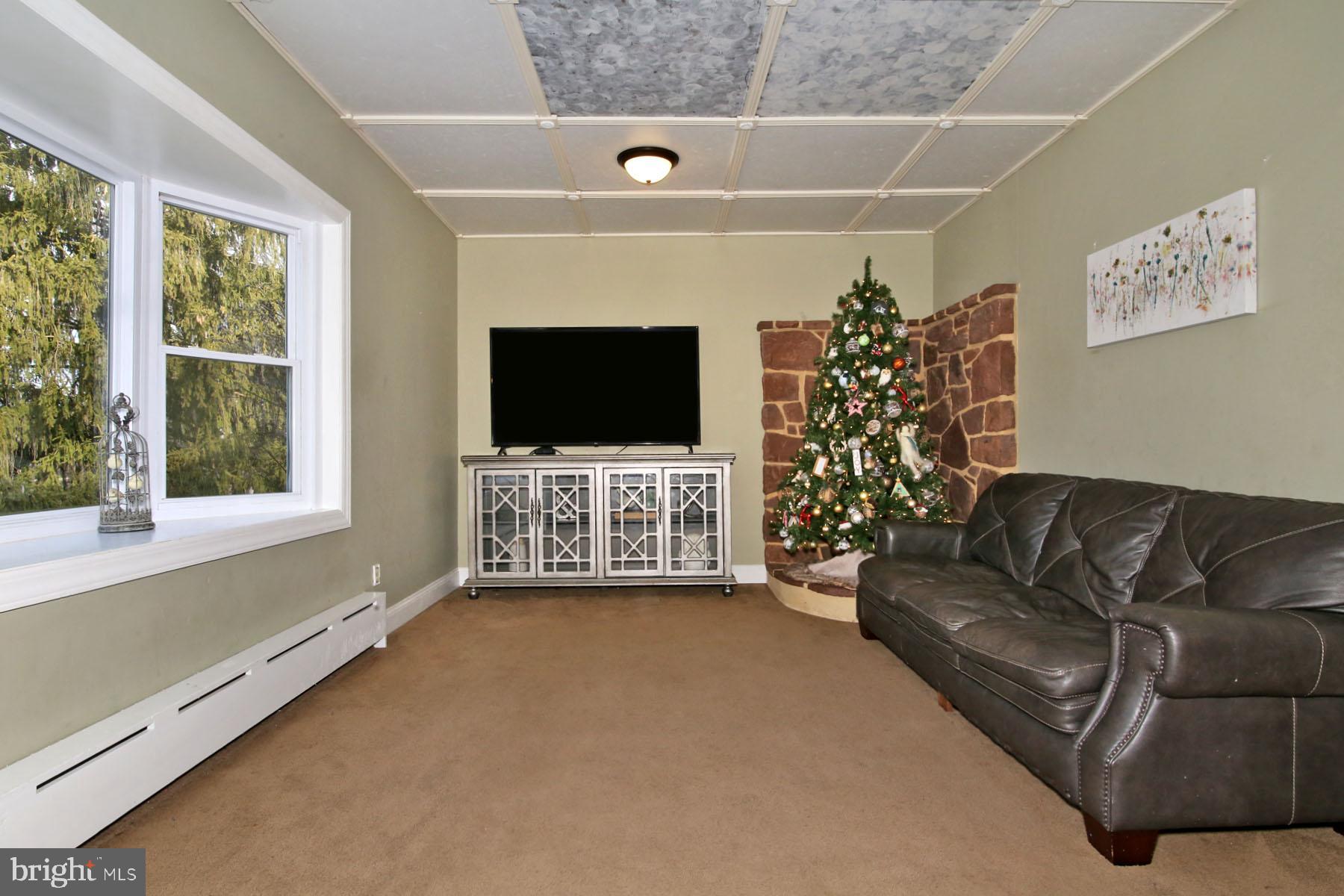 900 Jubilee Ln