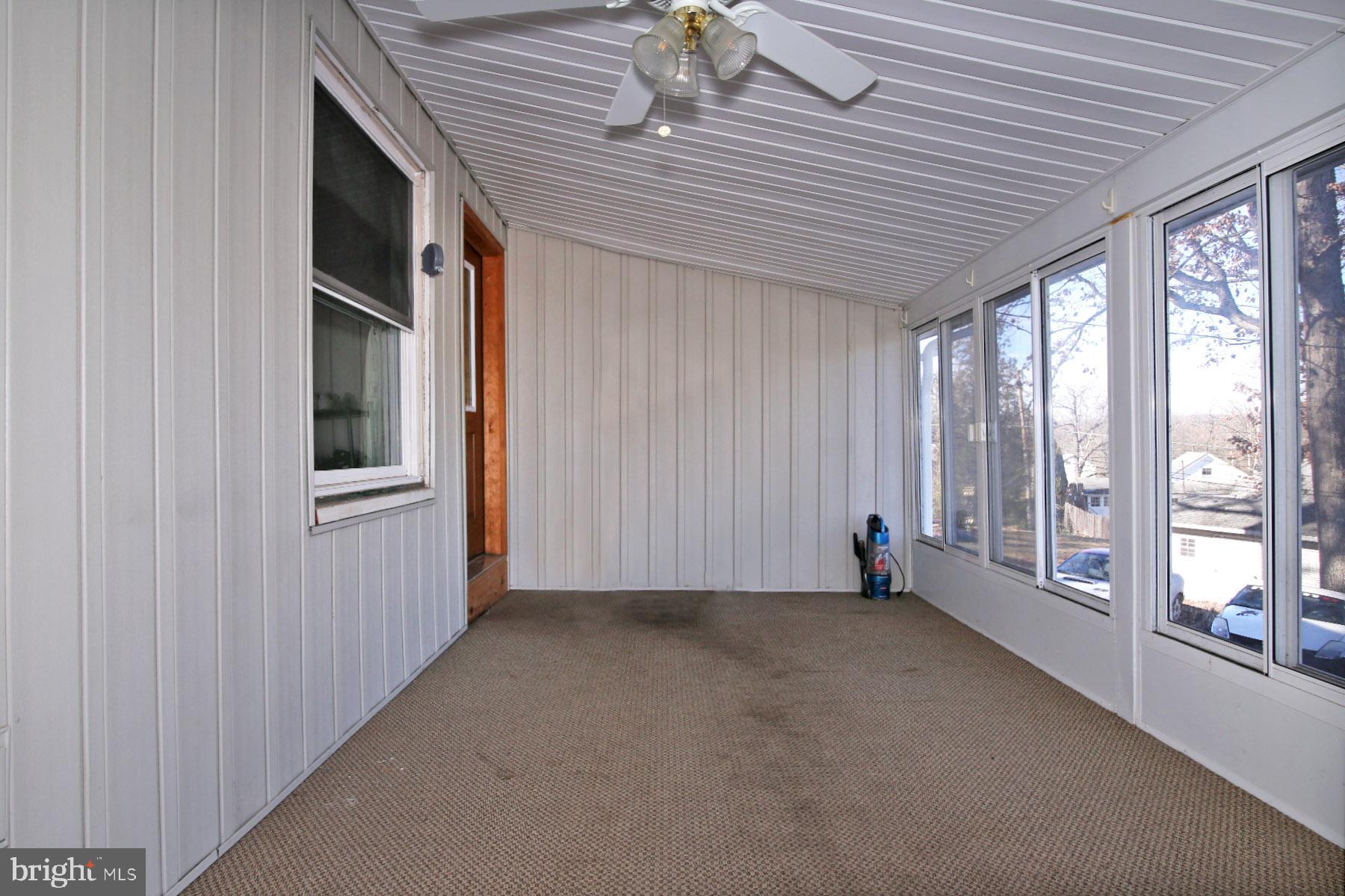 2395 Quarry Rd