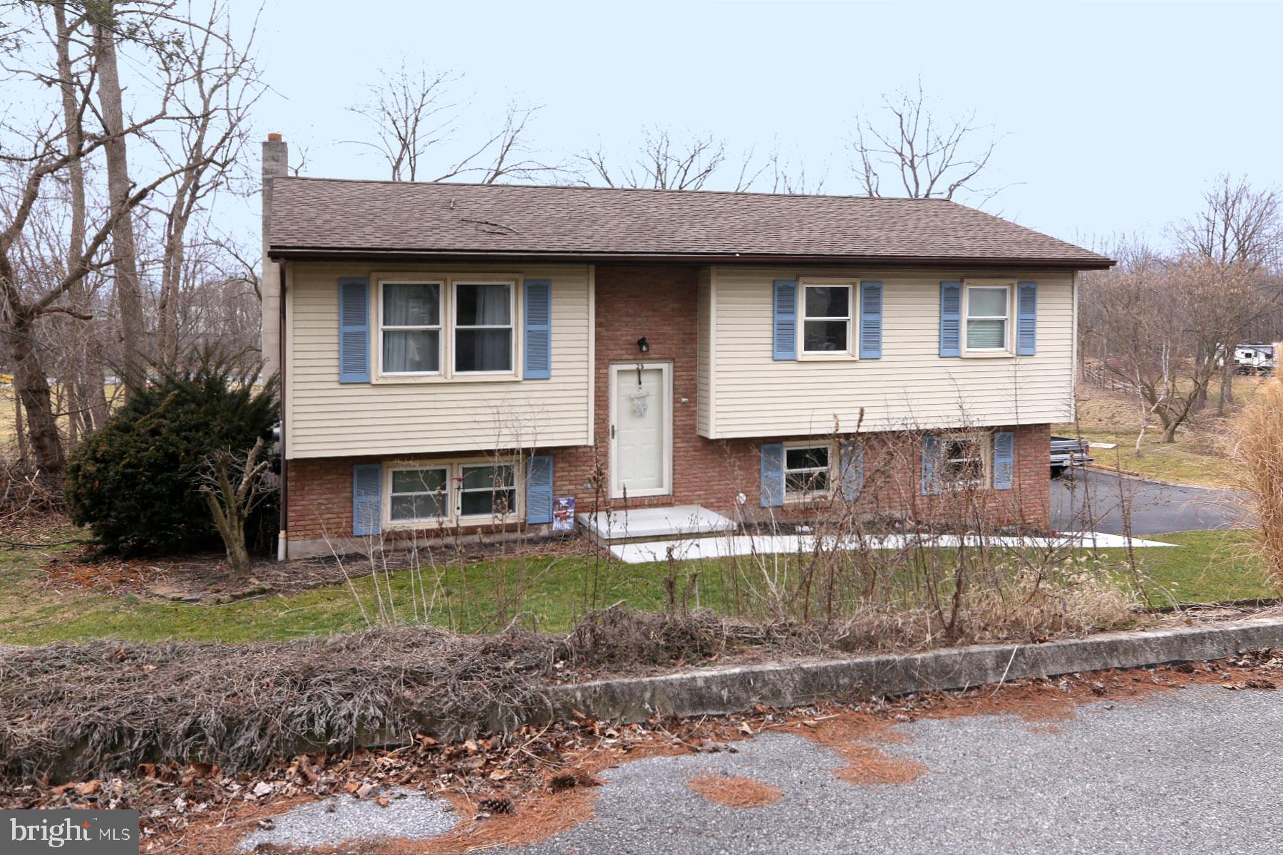 25 N Fisher St