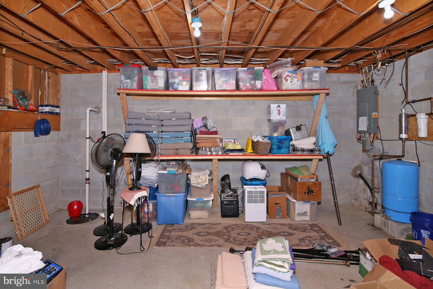 593 Blue Mountain Rd
