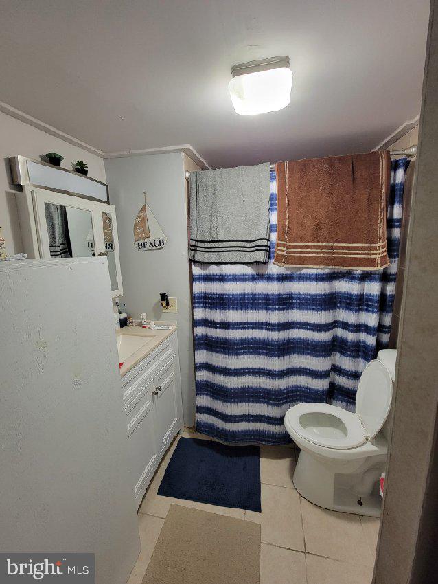 9-R Shellie St