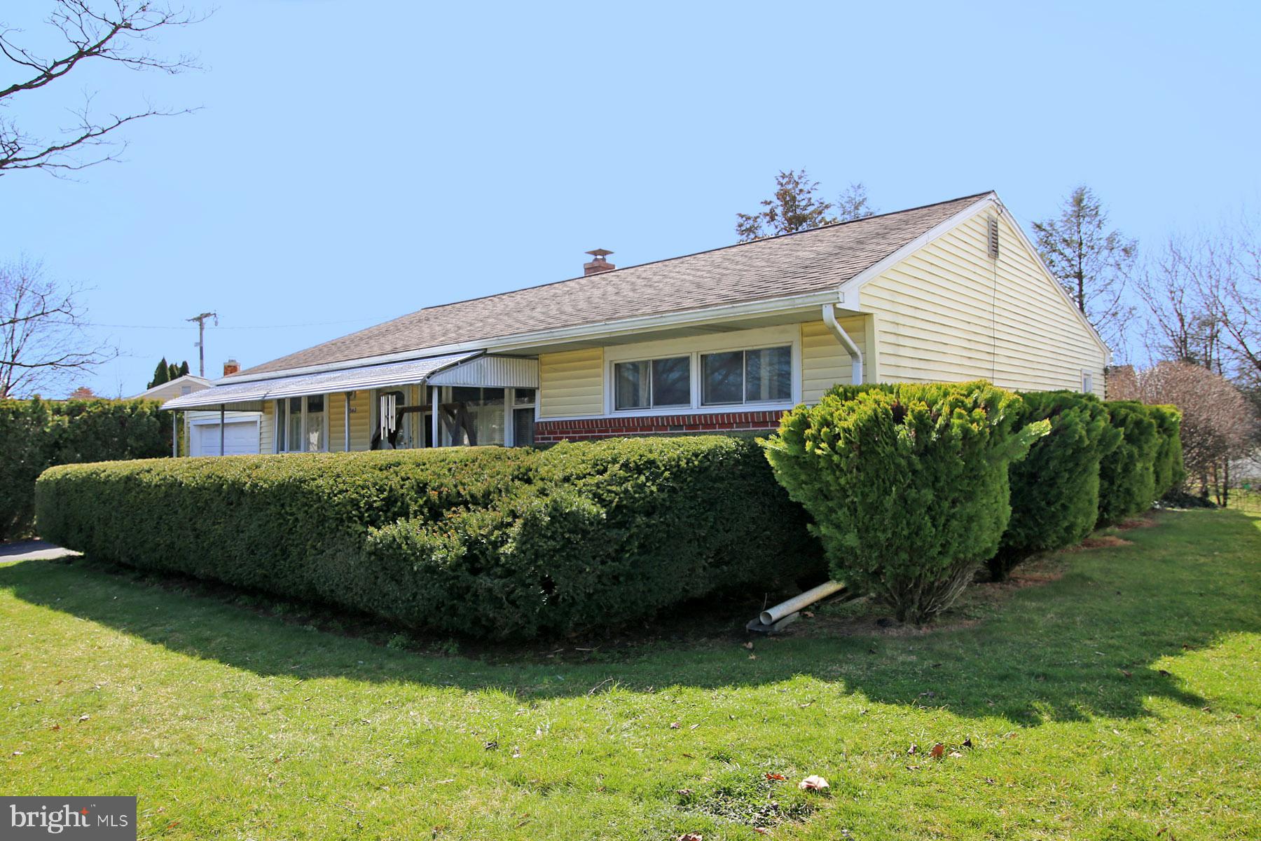 563 S 5th Ave