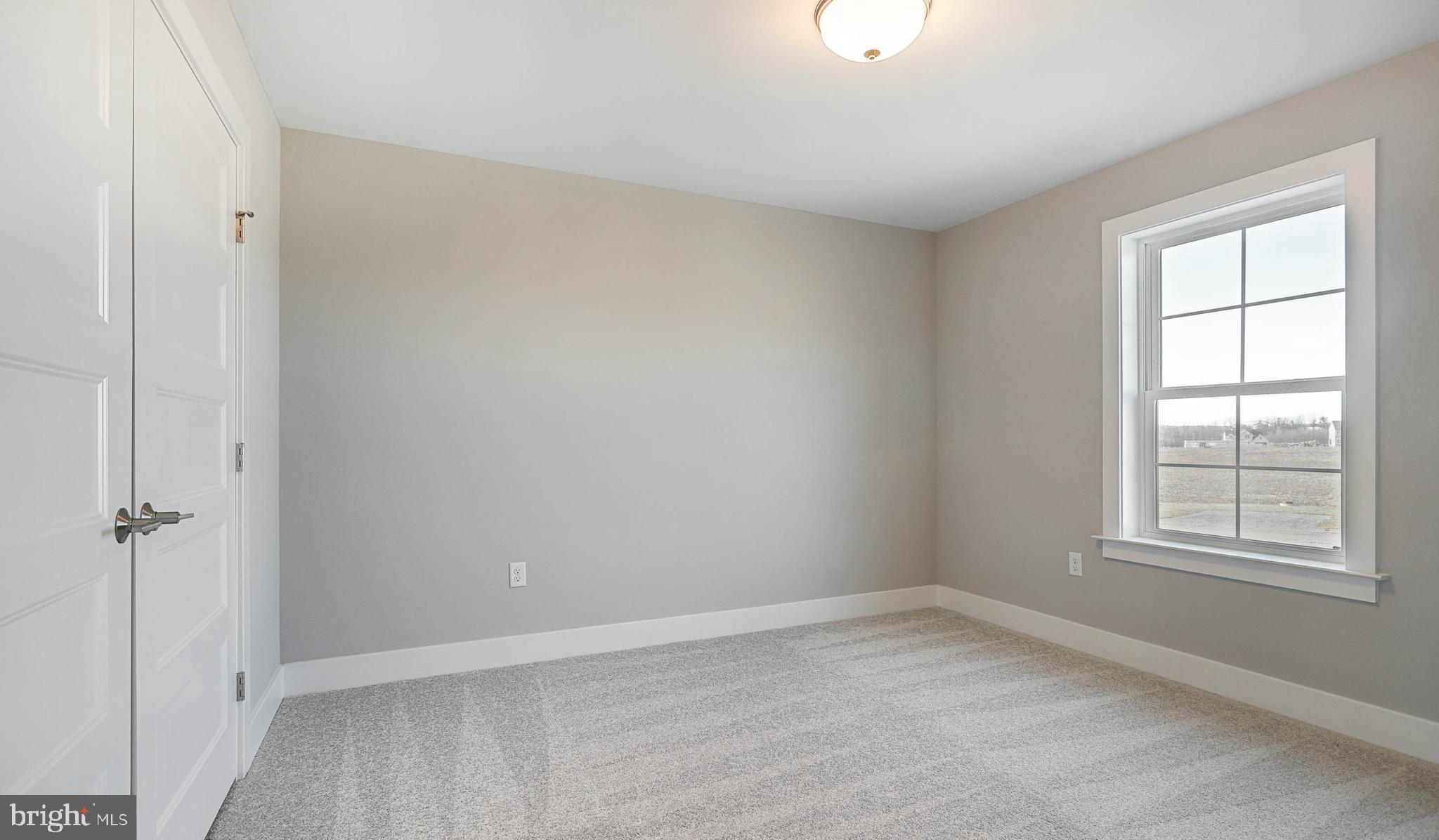 30 Grand Summit Dr
