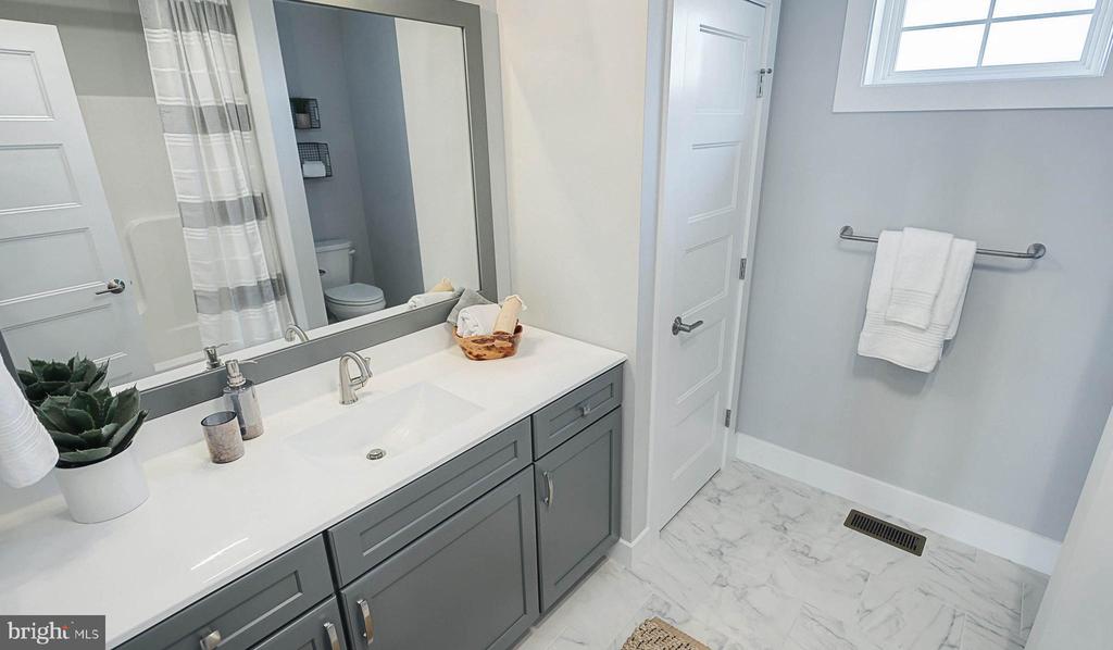 30 Grand Summit Dr