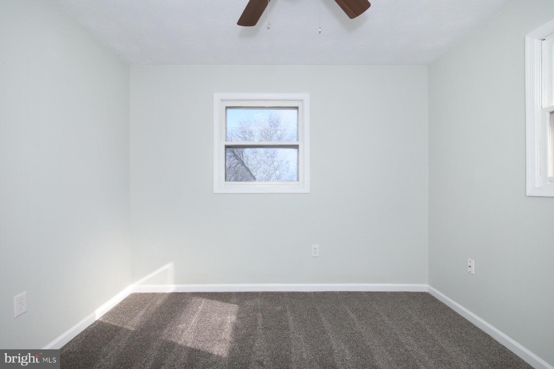 2175 Cloverfield Dr