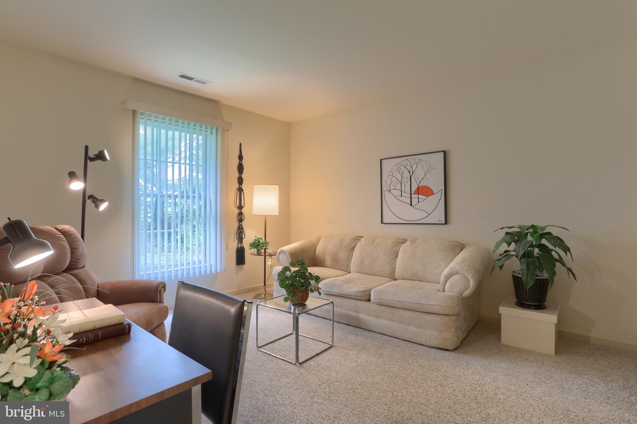 53 Arbor Dr