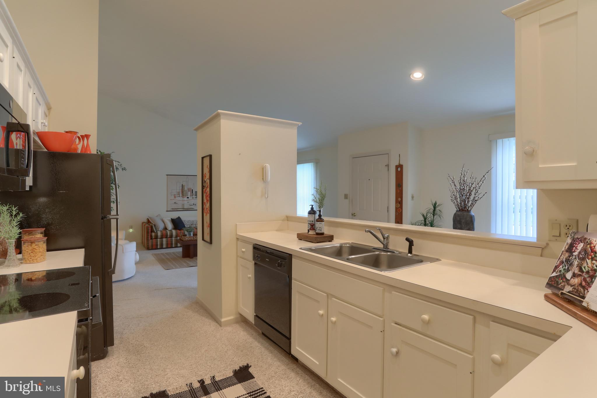 53 Arbor Dr