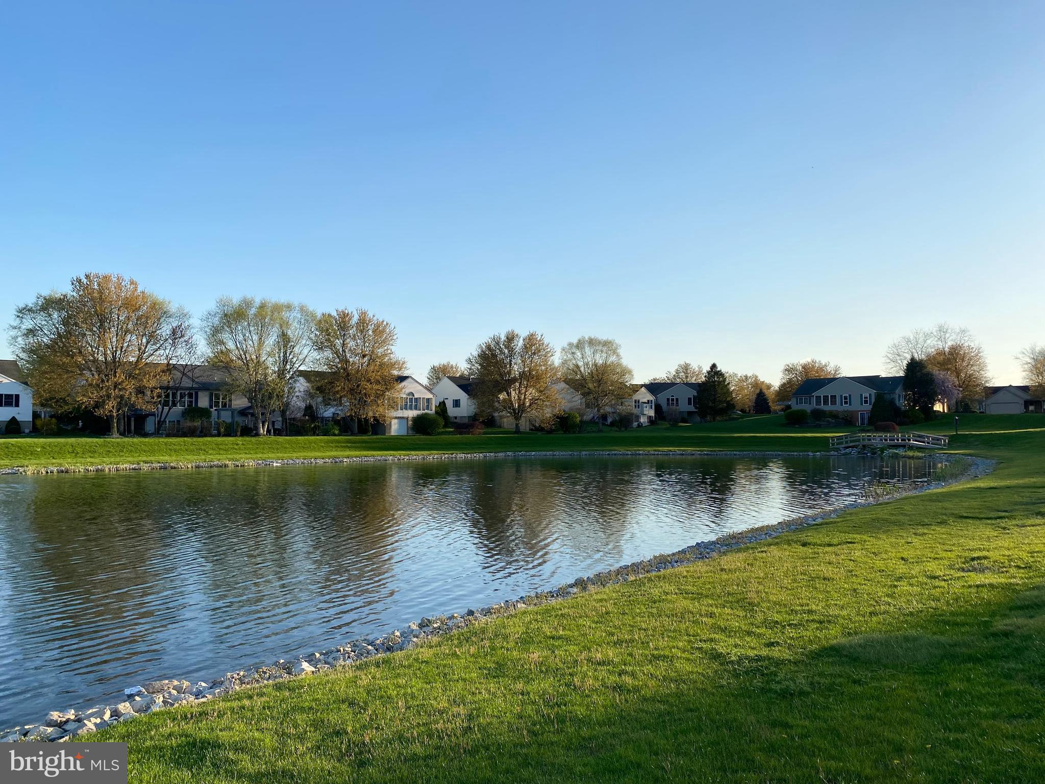 53 Arbor Dr
