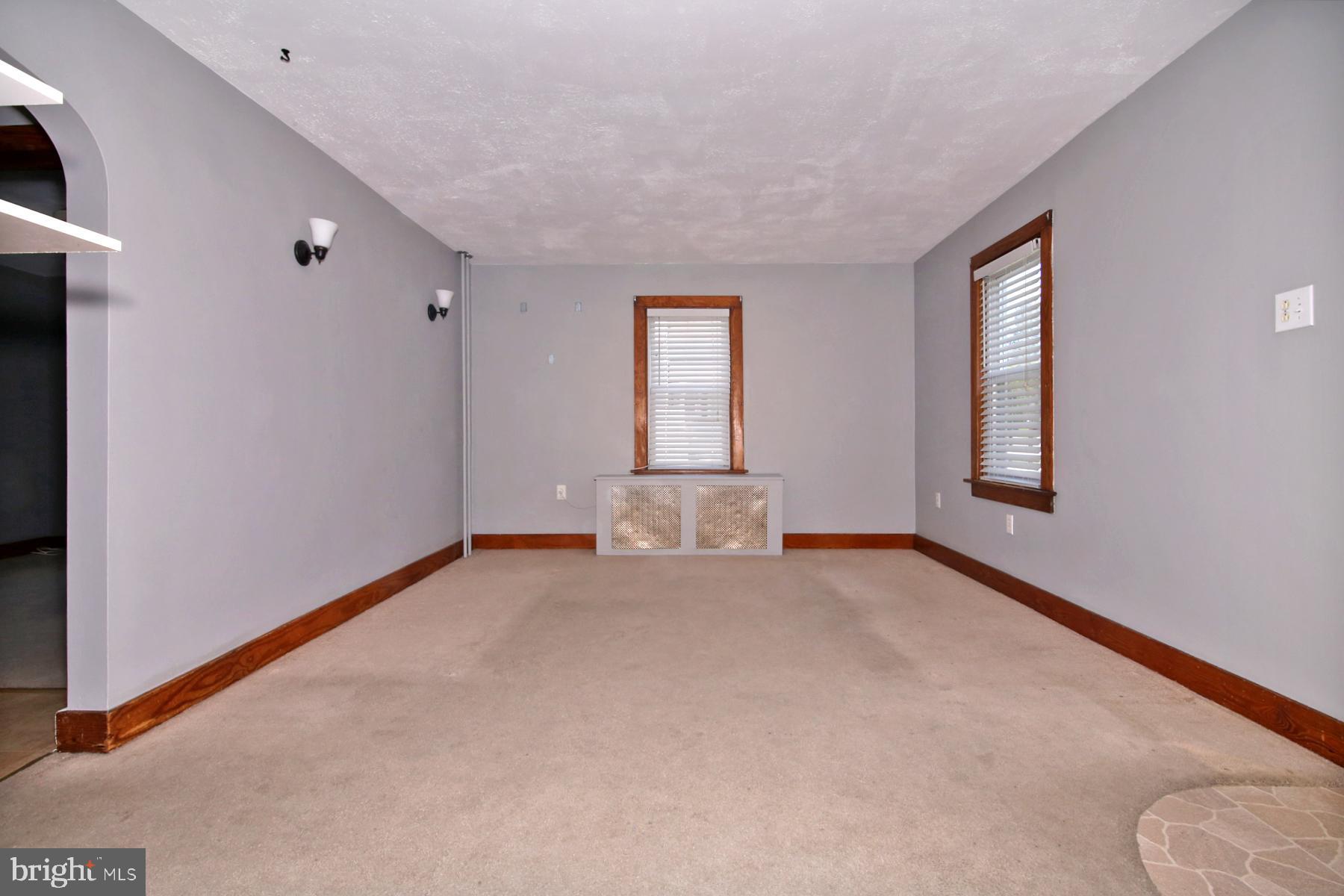 613 N 7th Ave