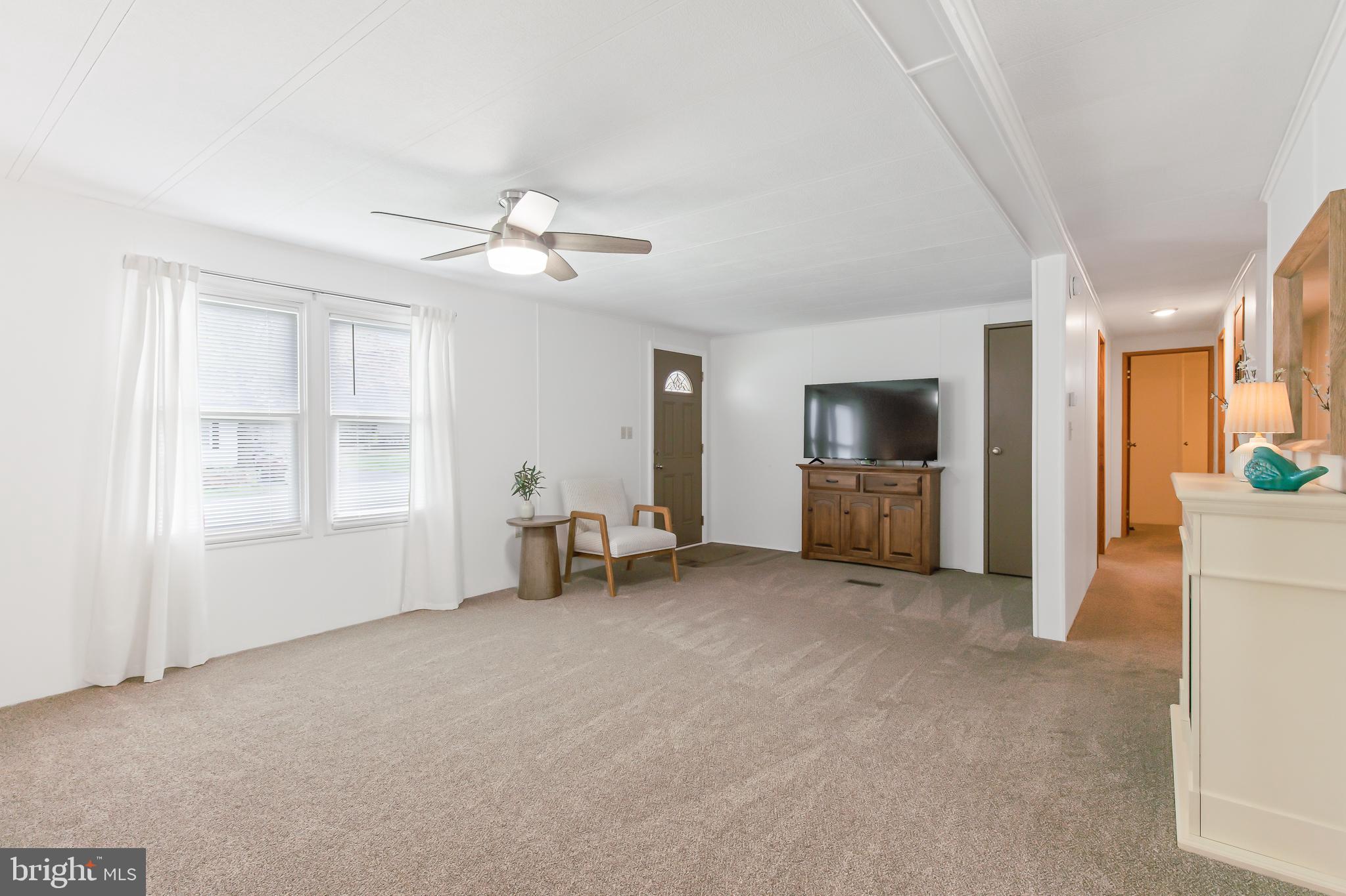 411 Maple Ave