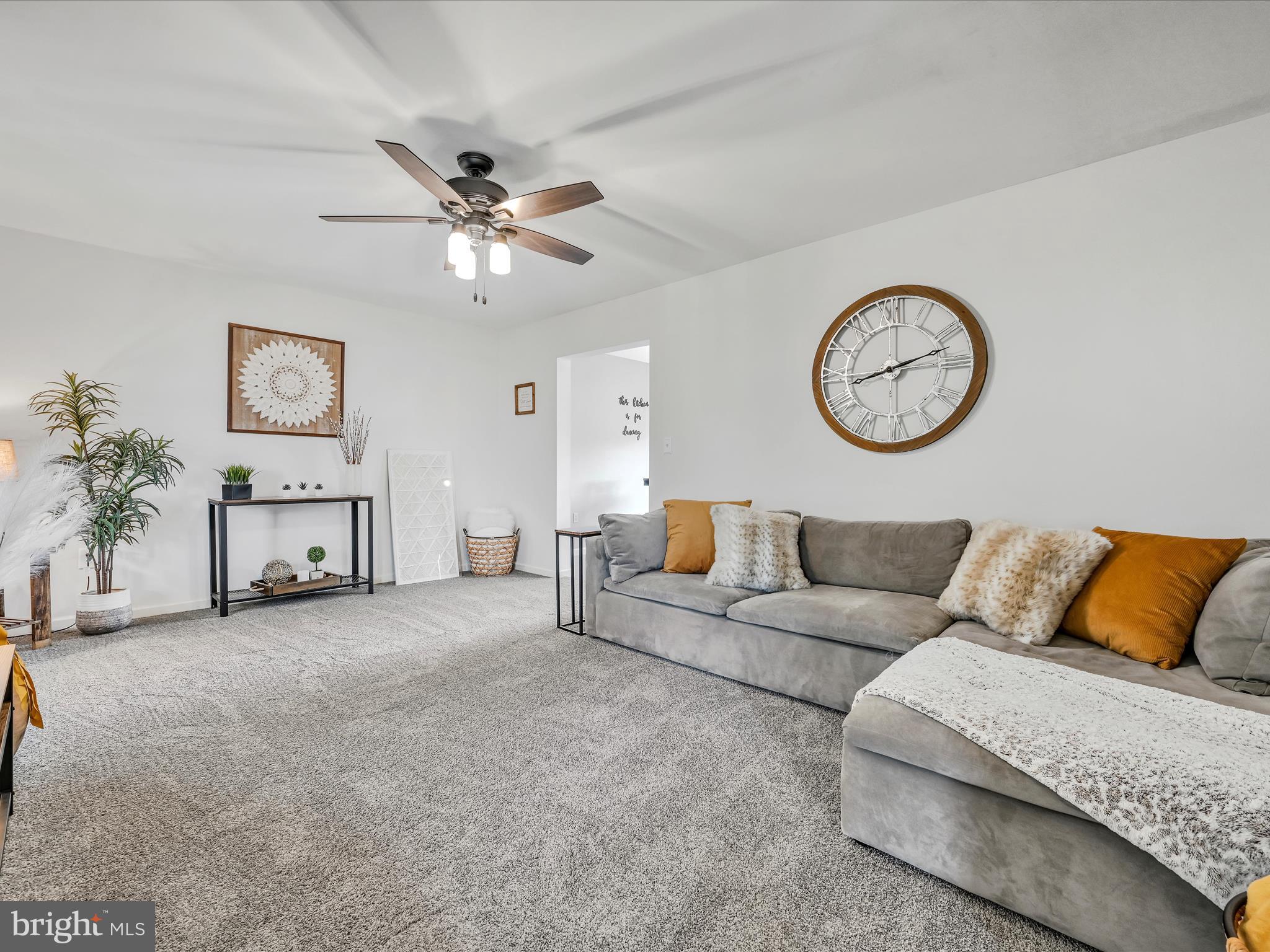219 Sweetwater Ln