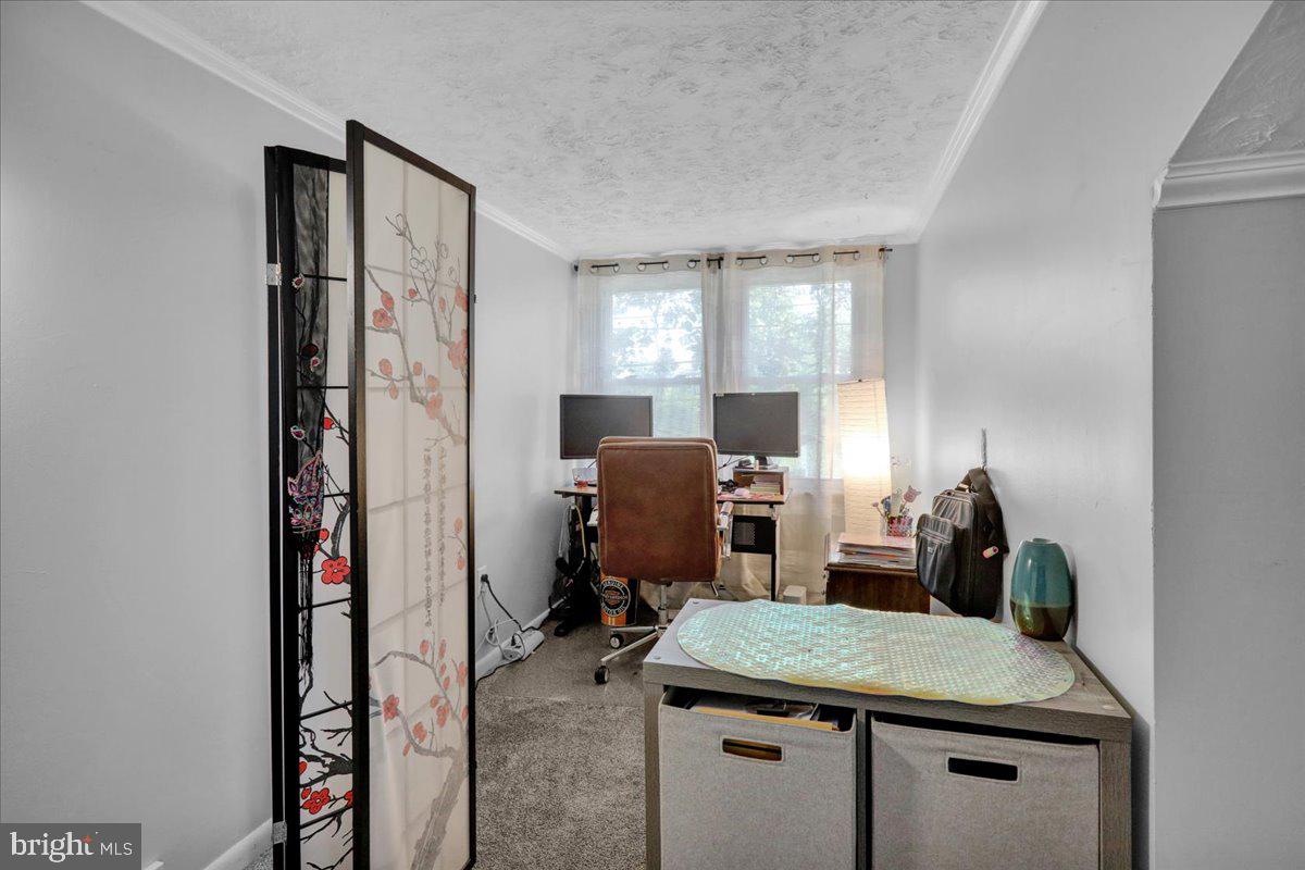 1319 Sandhill Rd
