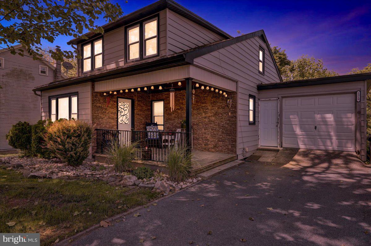 1319 Sandhill Rd