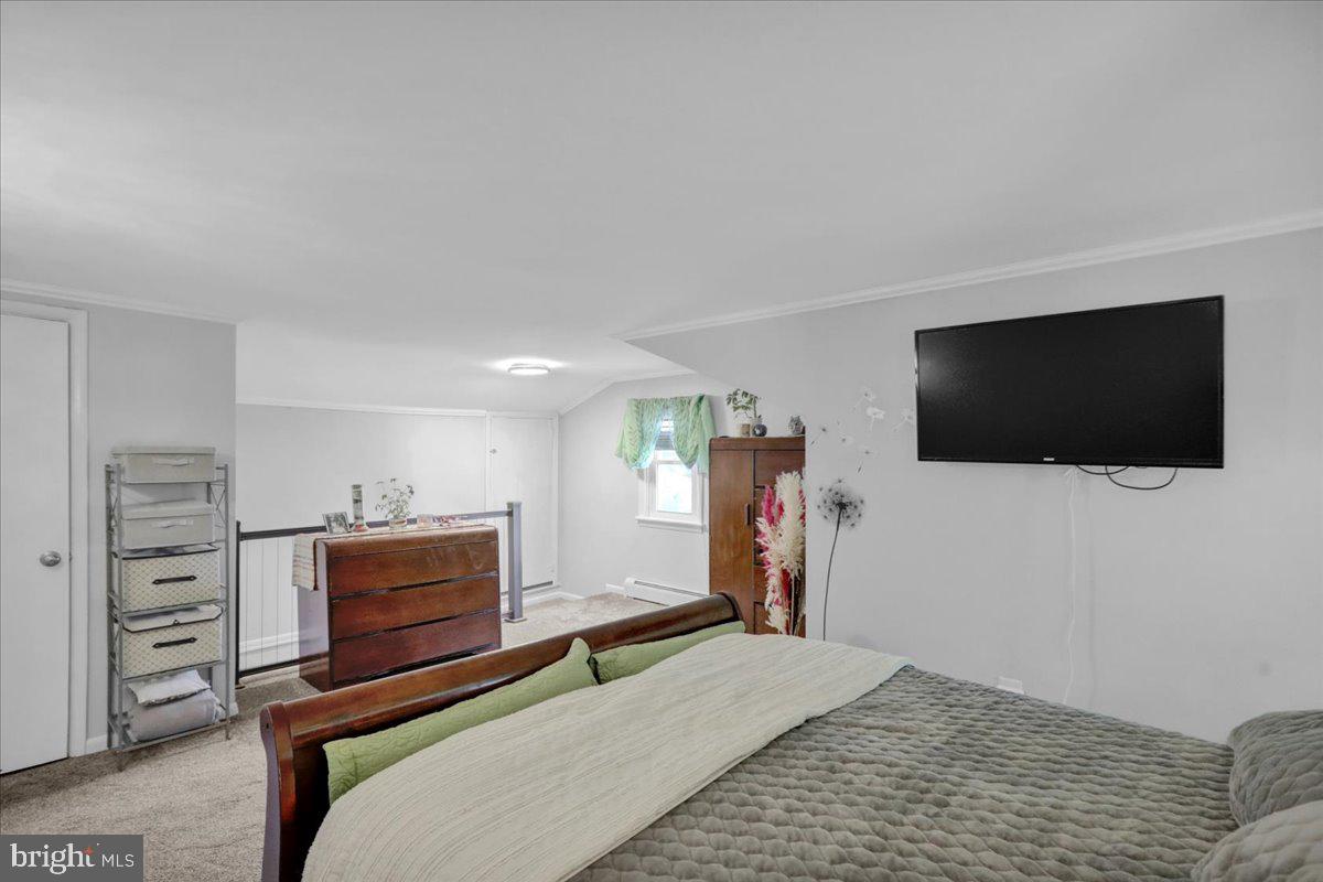 1319 Sandhill Rd