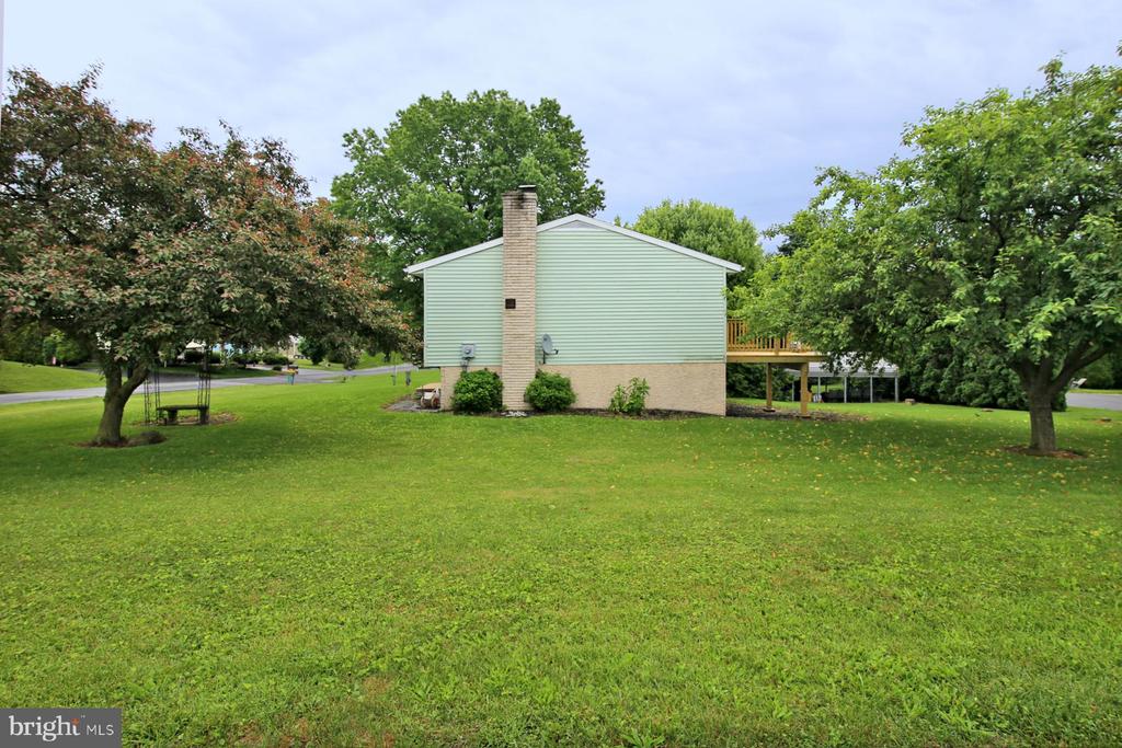 1595 Jody Ave