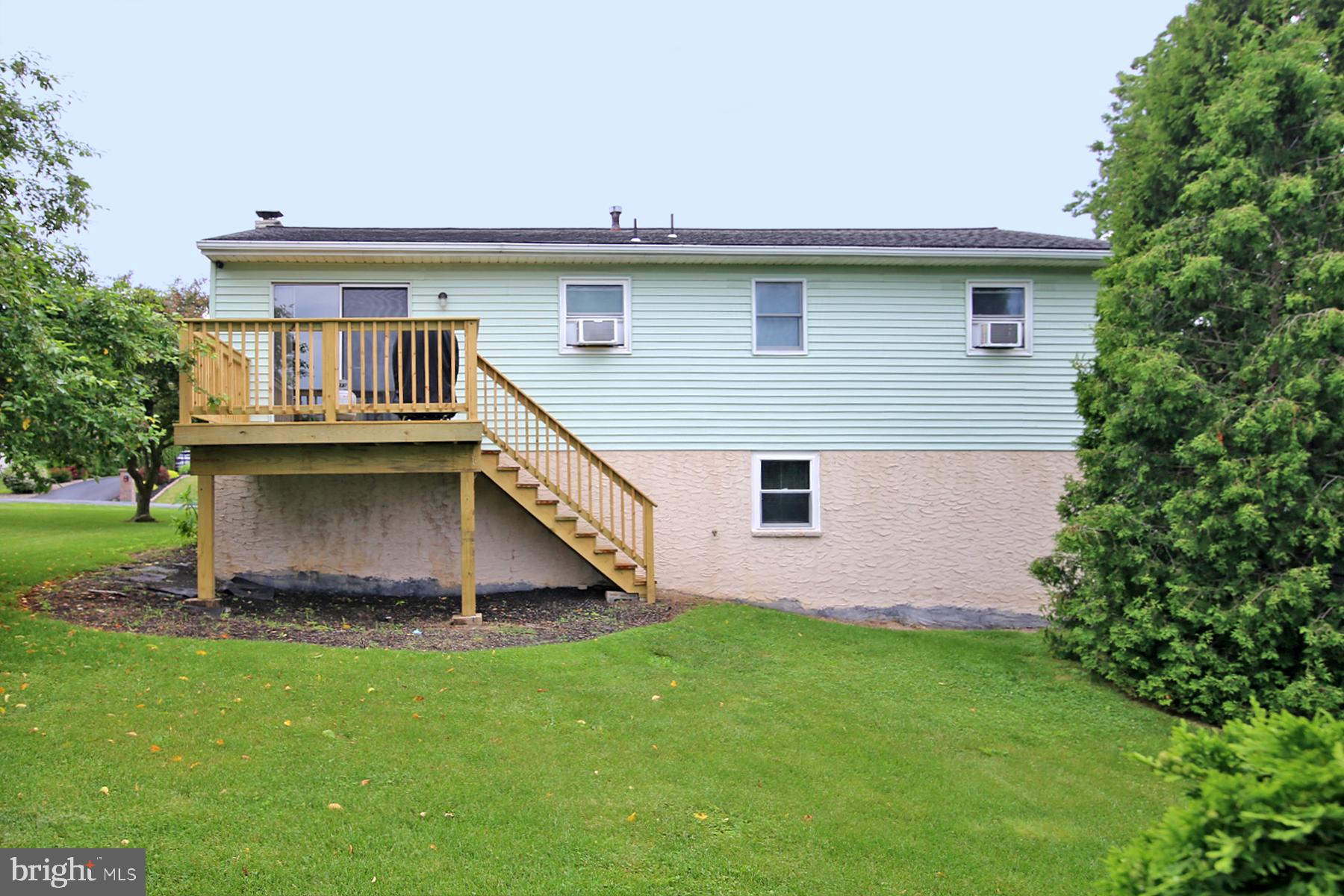 1595 Jody Ave