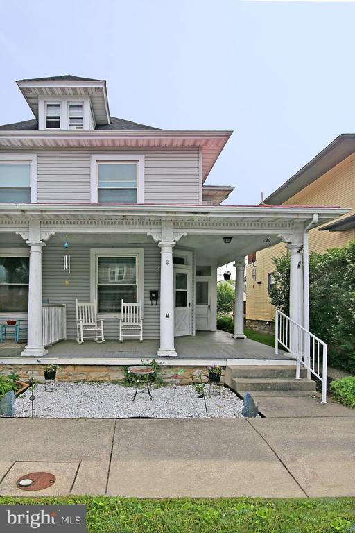 28 N Grant St