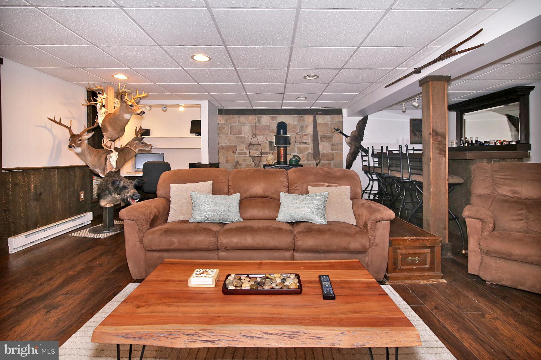 1266 Ash Ln