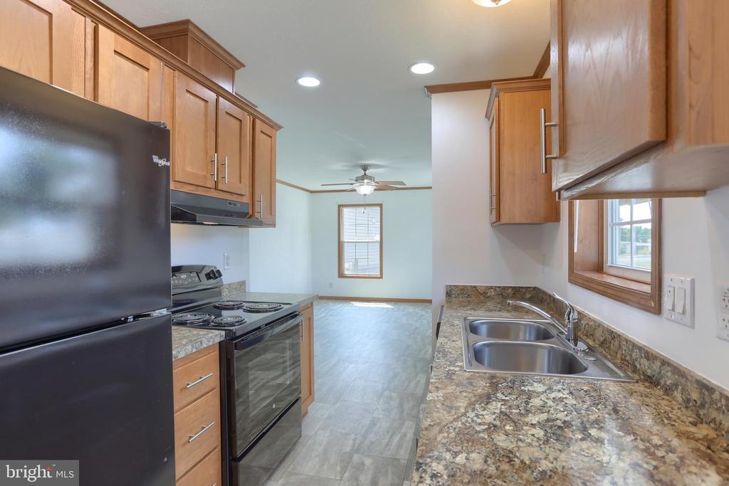 7 David Dr