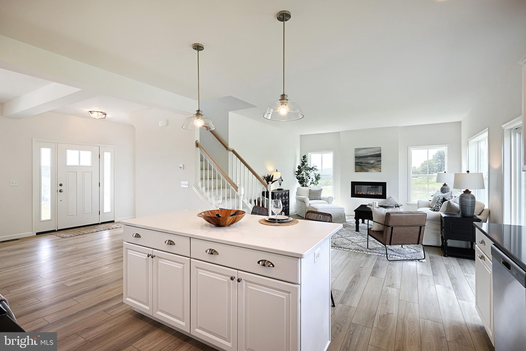 216 Copper Ridge Dr