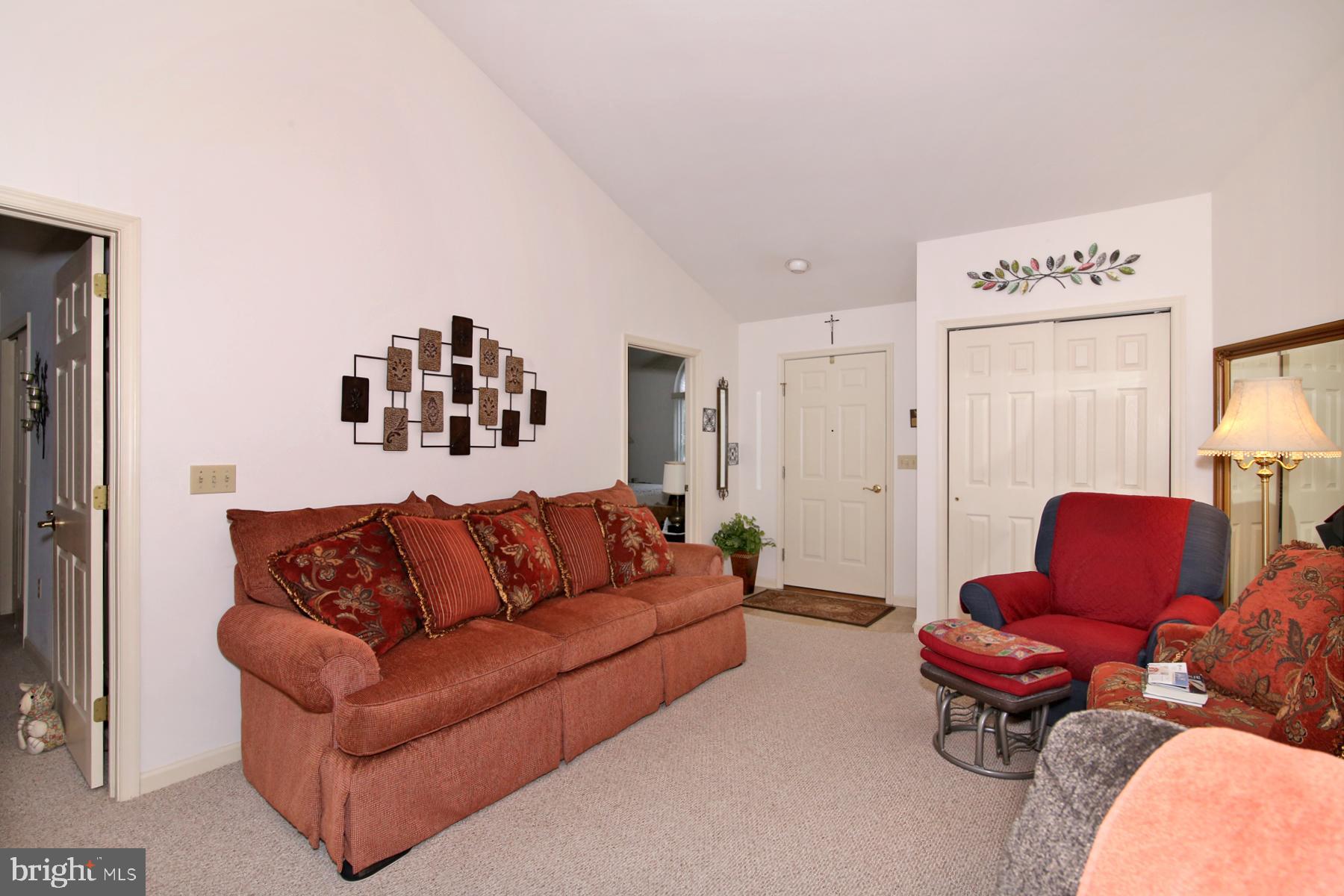 610 Huckleberry Ln