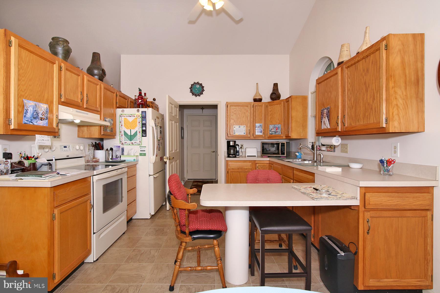610 Huckleberry Ln