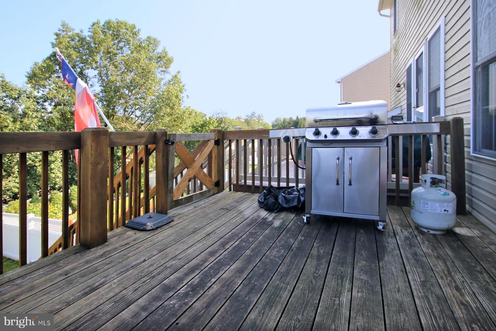 123 Lighthouse Dr