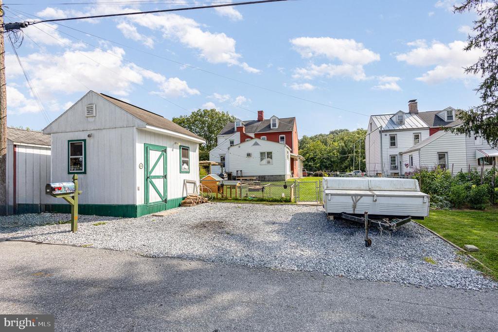 138 Anthracite Rd