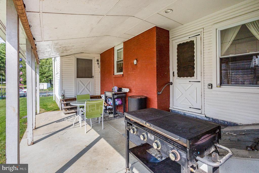 138 Anthracite Rd