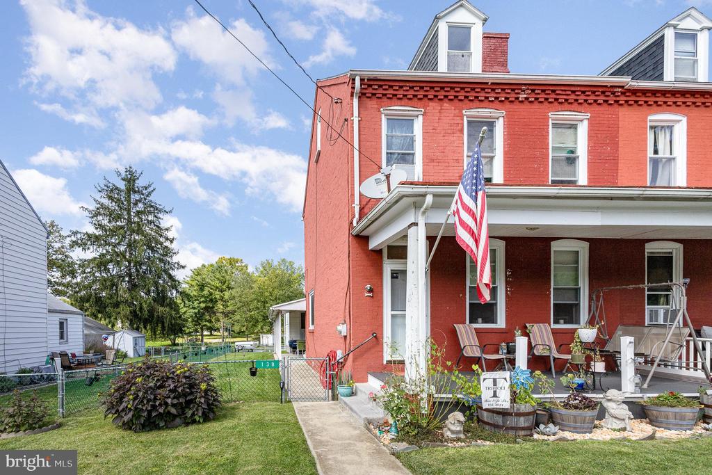 138 Anthracite Rd