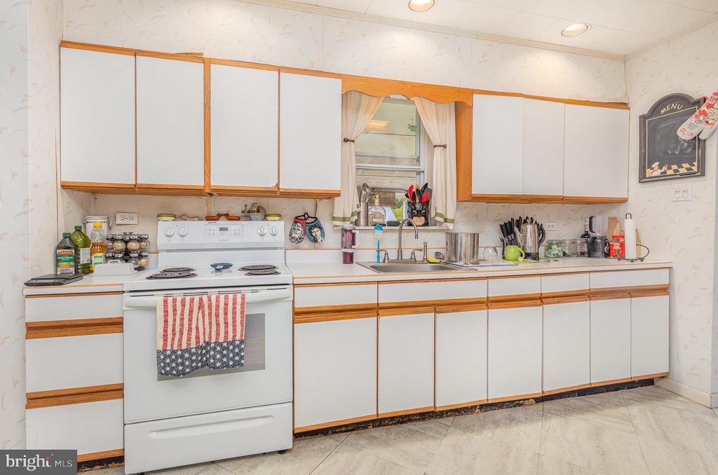 138 Anthracite Rd