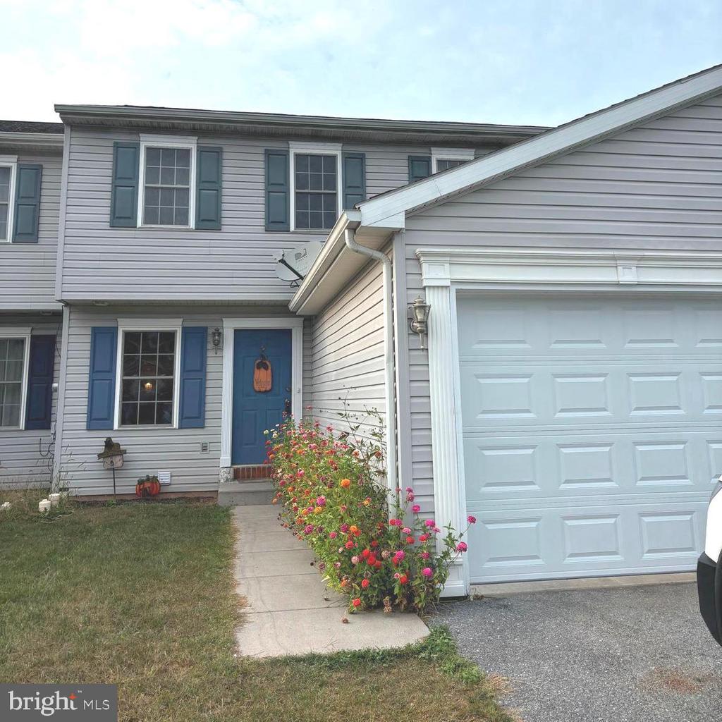 341 Lighthouse Dr
