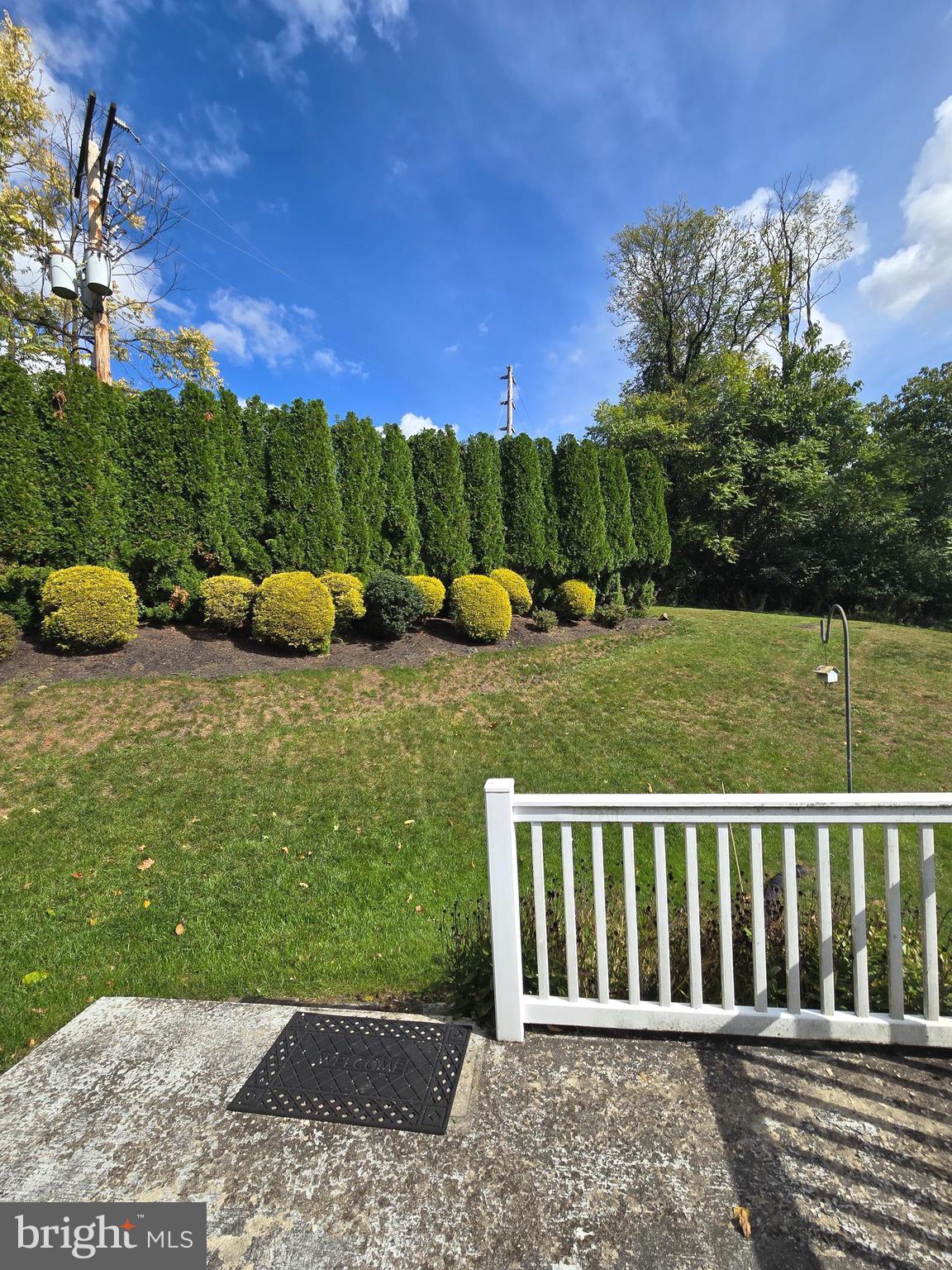 612 Raspberry Ln