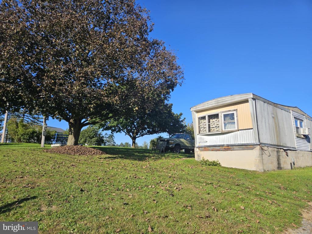 20 McGillstown Rd