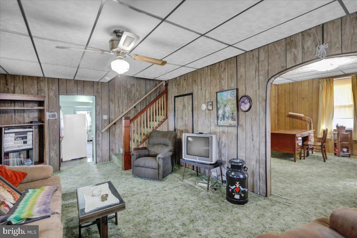 125 E Main St