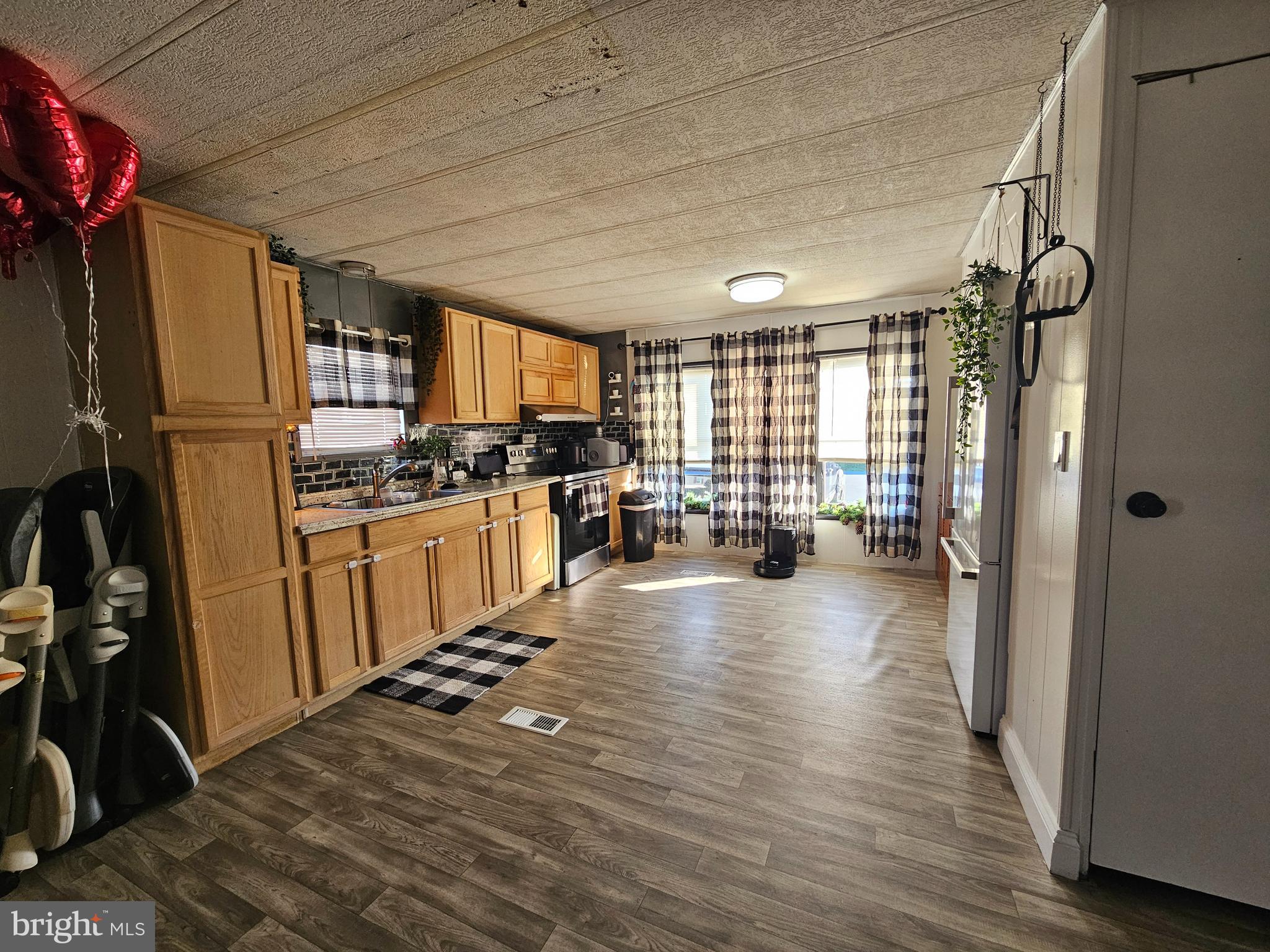 500 Houtztown Rd #7