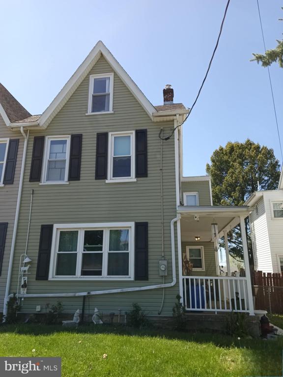 619 Noble St