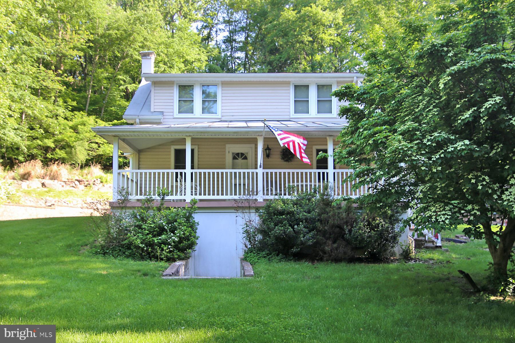 1061 Mine Rd