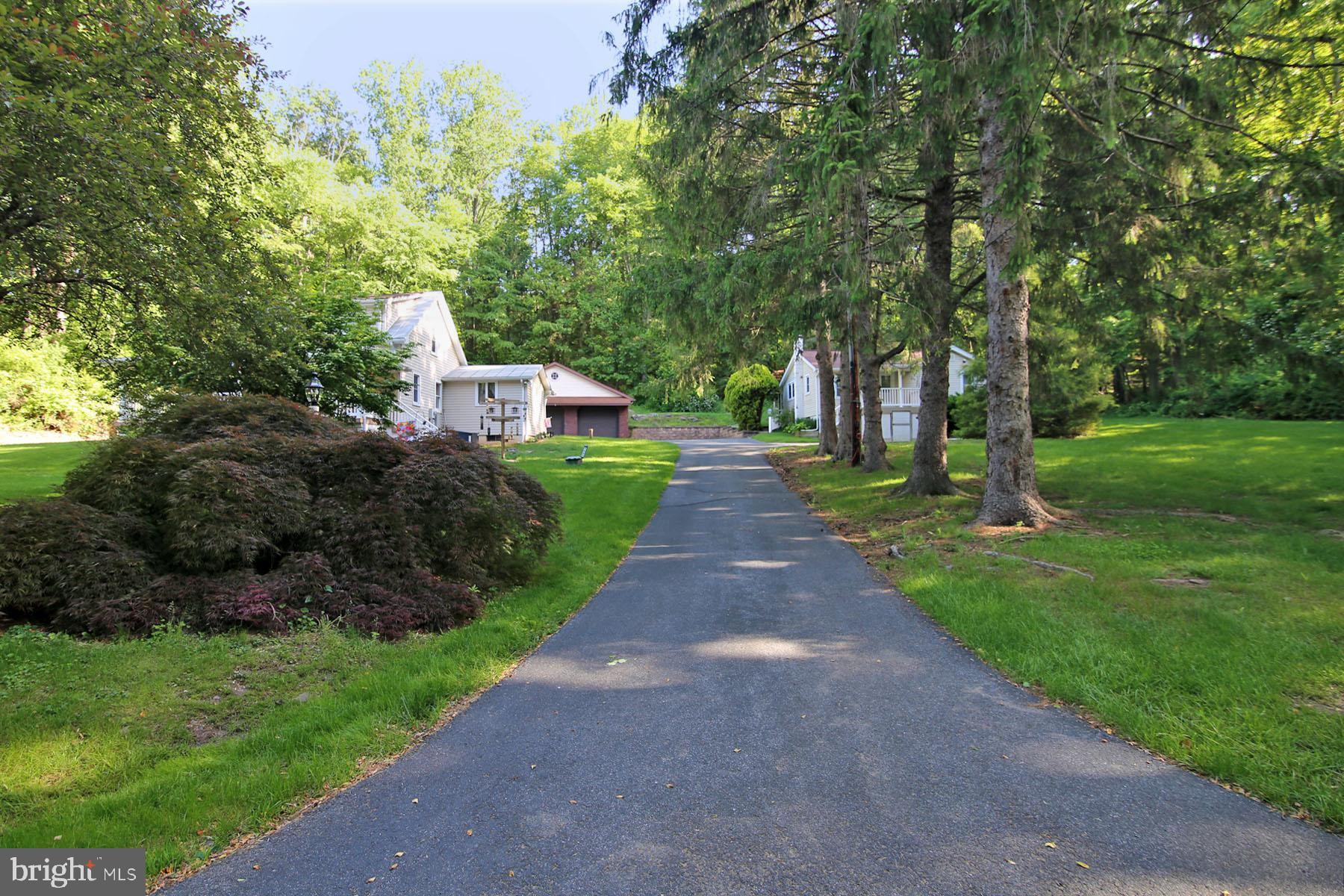 1061 Mine Rd