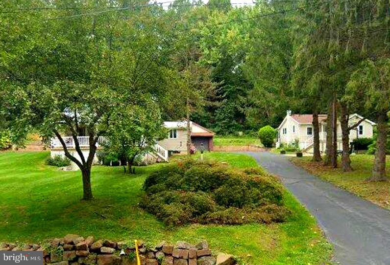 1061 Mine Rd