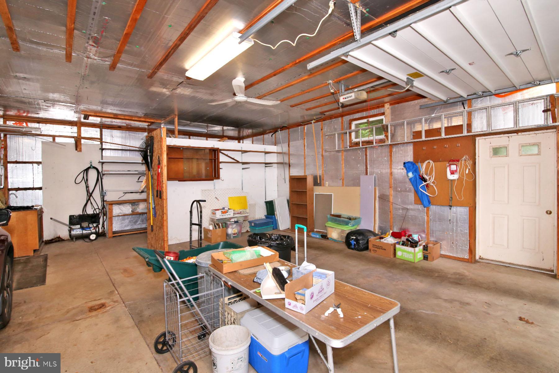 1061 Mine Rd