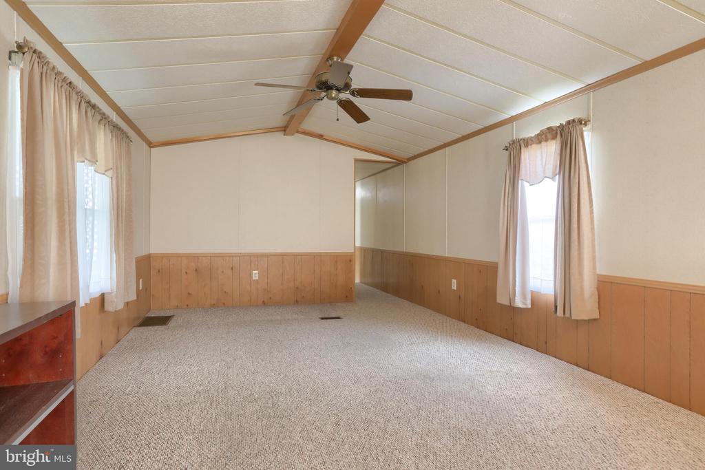 1300 E KERCHER AVE, LOT #27