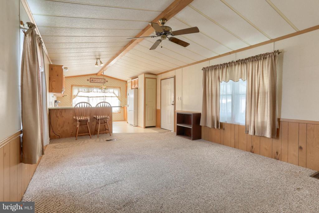 1300 E KERCHER AVE, LOT #27