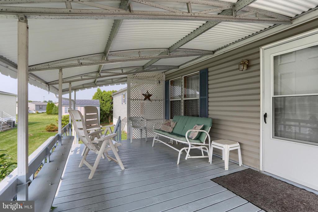 1300 E KERCHER AVE, LOT #27