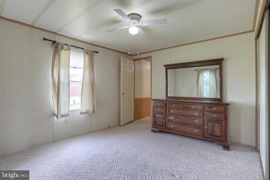 1300 E KERCHER AVE, LOT #27