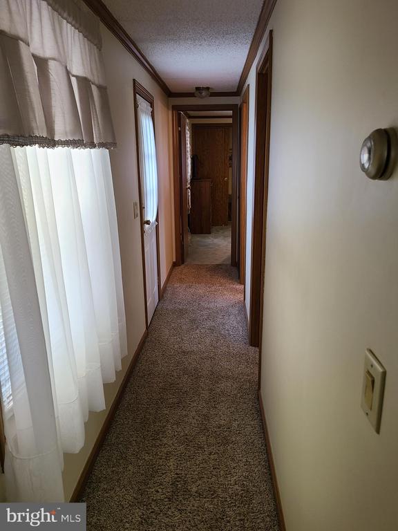 66 Sunrise Ct