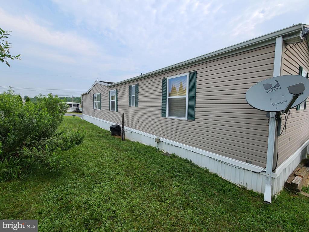 66 Sunrise Ct