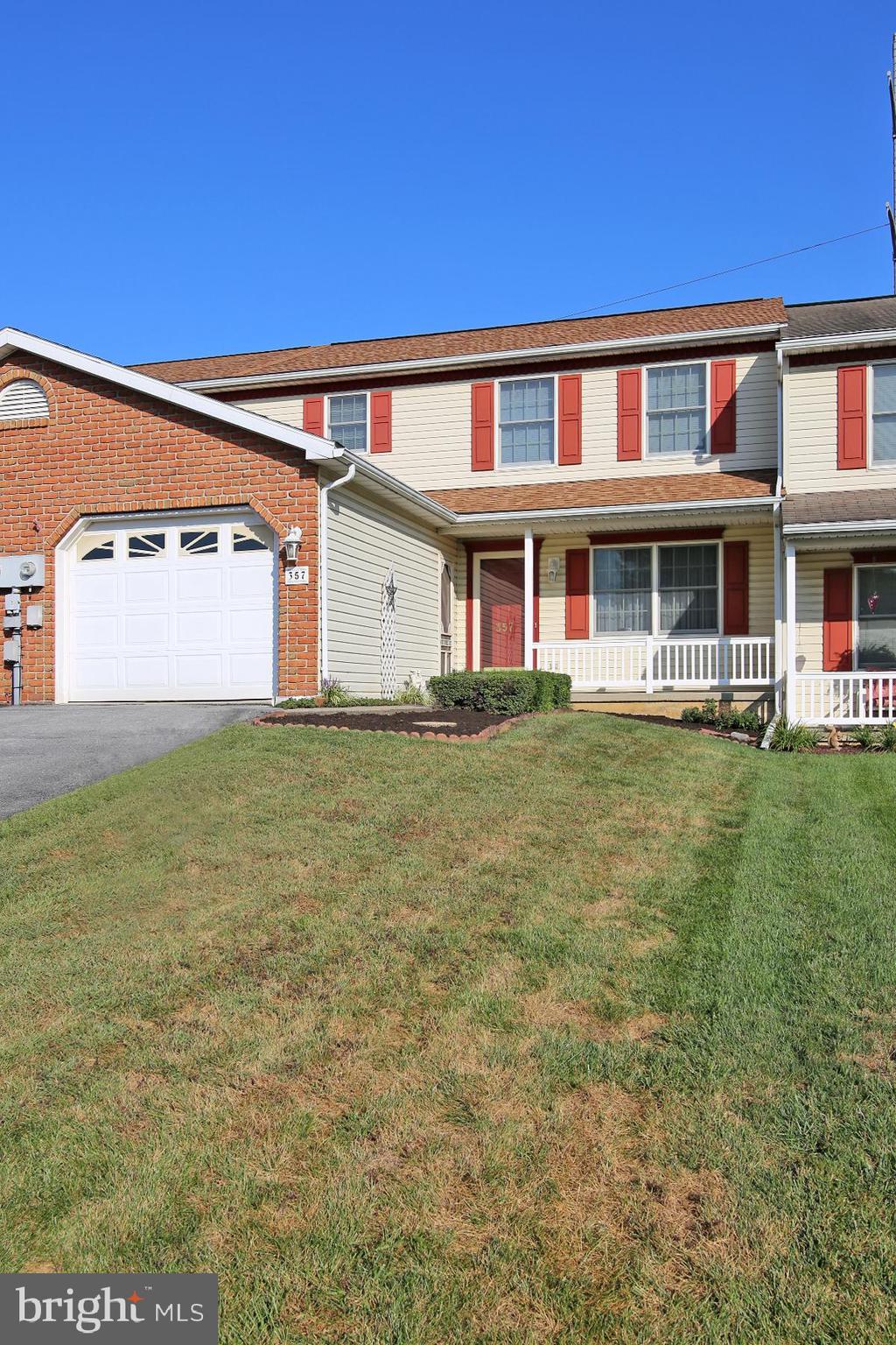 357 ACORN CIRCLE