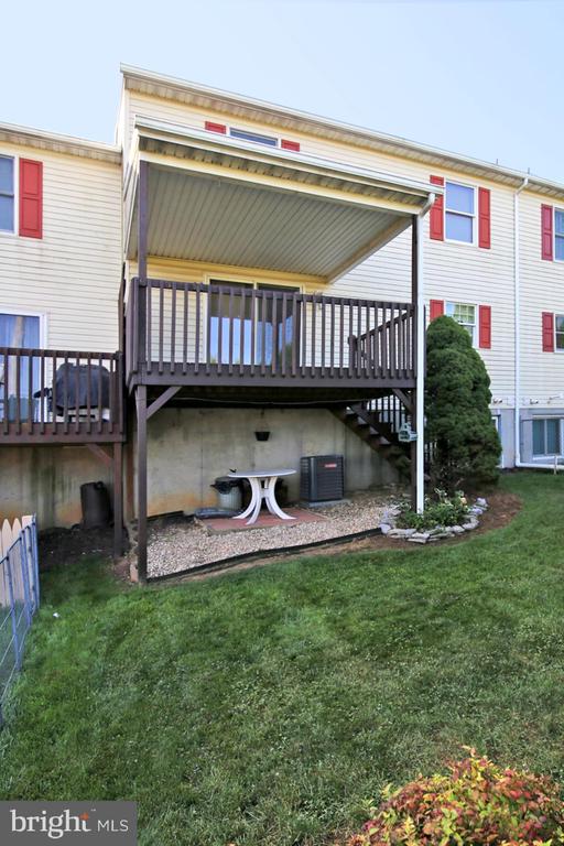357 ACORN CIRCLE