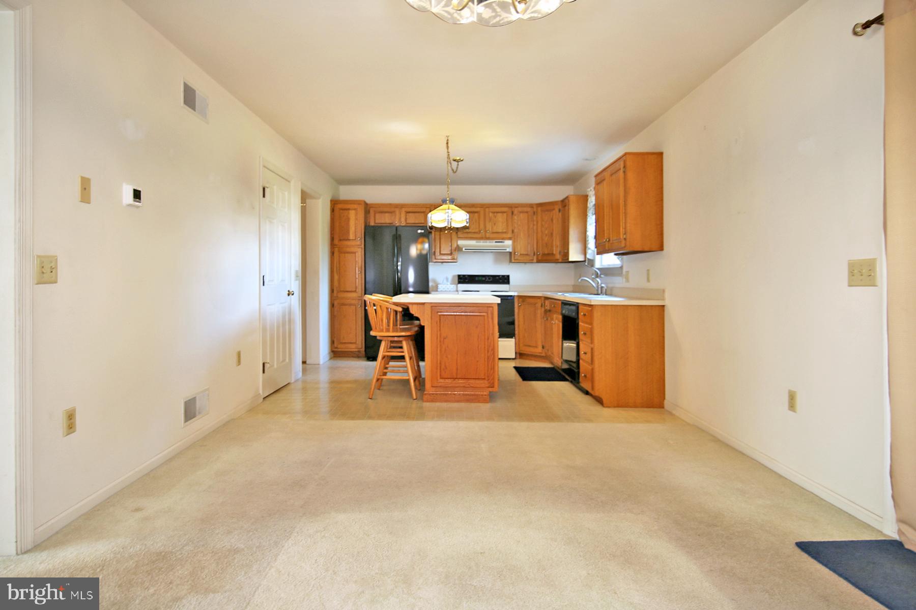 357 ACORN CIRCLE